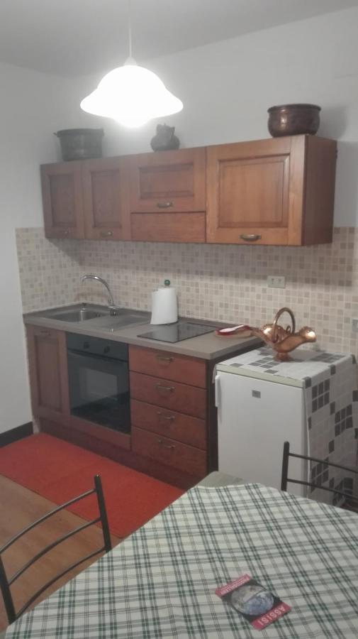 דירות אסיסי Casa Del Frate מראה חיצוני תמונה