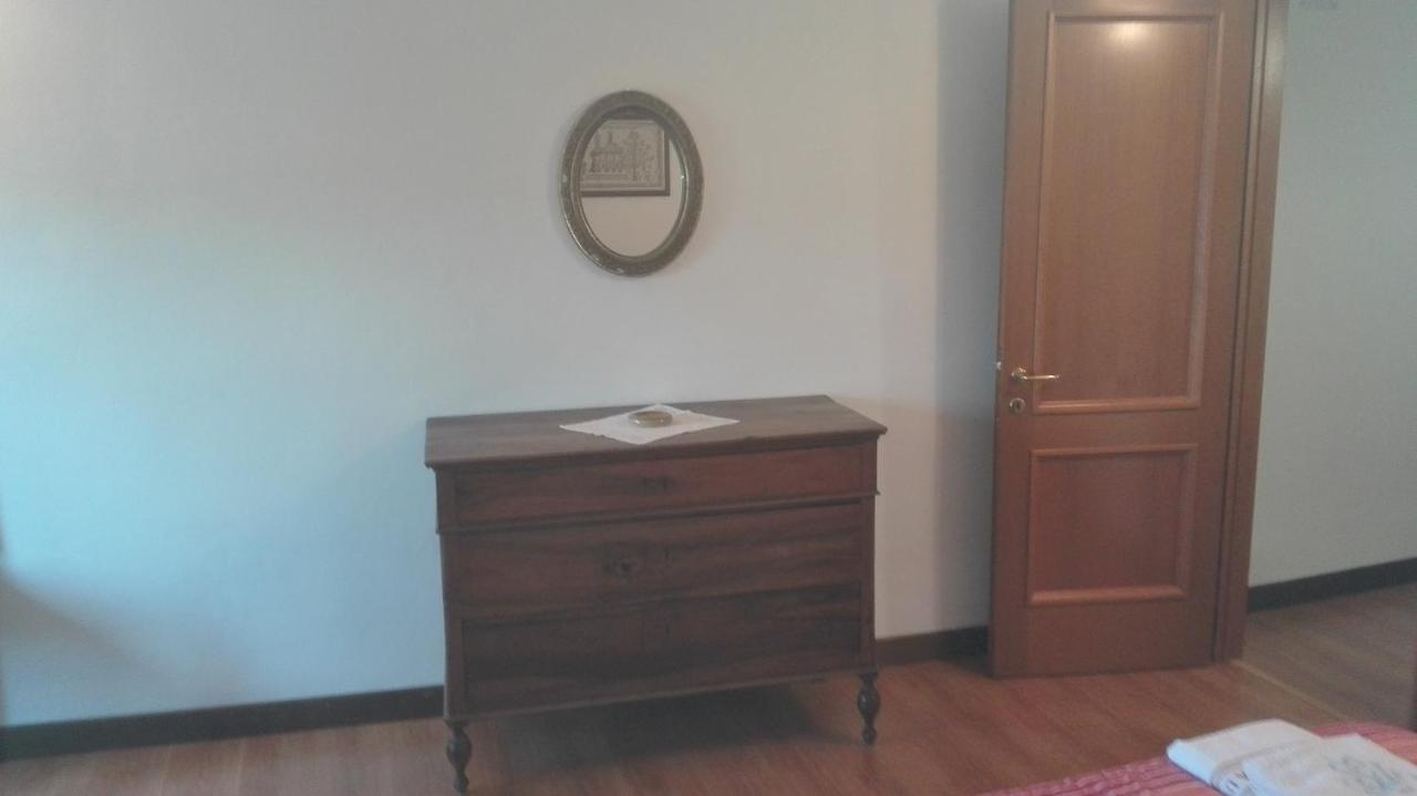 דירות אסיסי Casa Del Frate מראה חיצוני תמונה